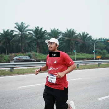 Runner Photo 7495893