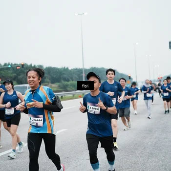 Runner Photo 7495894