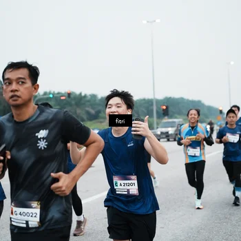 Runner Photo 7495899