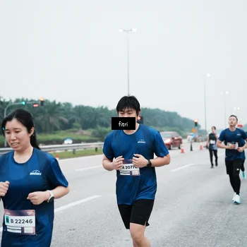 Runner Photo 7495905