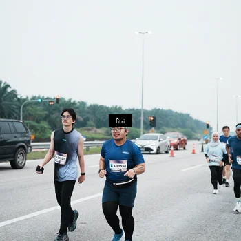 Runner Photo 7495912