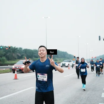 Runner Photo 7495926