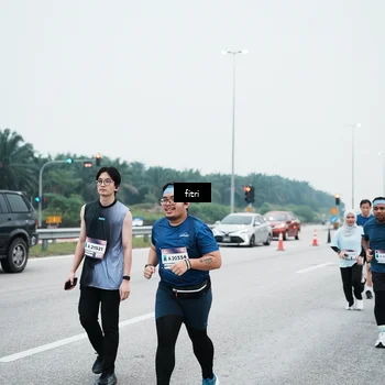 Runner Photo 7495928