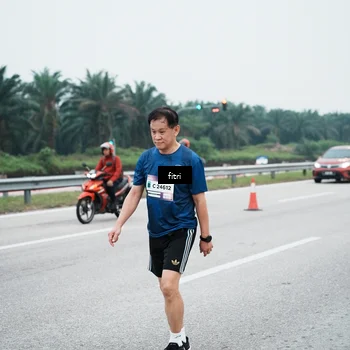Runner Photo 7495931