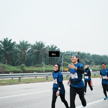 Runner Photo 7495934