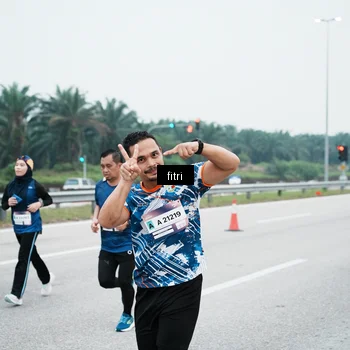 Runner Photo 7495938