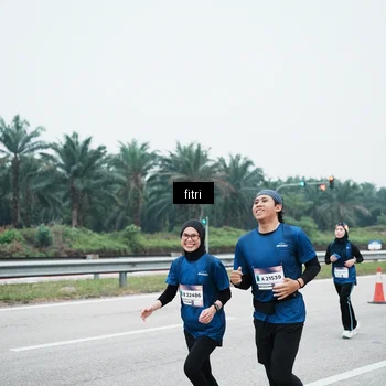 Runner Photo 7495941