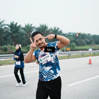 Runner Photo 7495950
