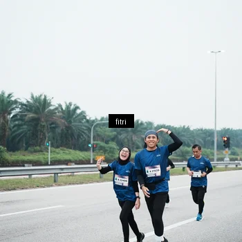 Runner Photo 7495953