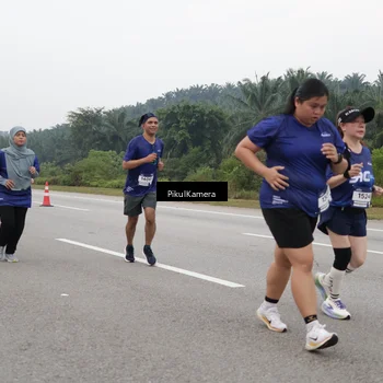 Runner Photo 7495957