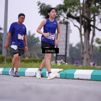 Runner Photo 7495989