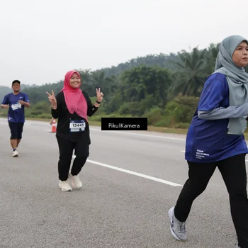 Runner Photo 7496008