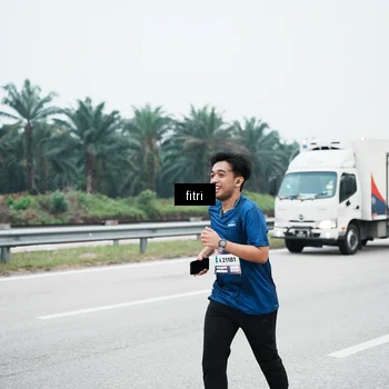 Runner Photo 7496010