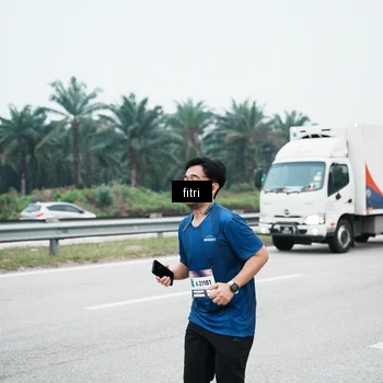 Runner Photo 7496019
