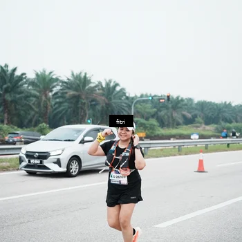 Runner Photo 7496038