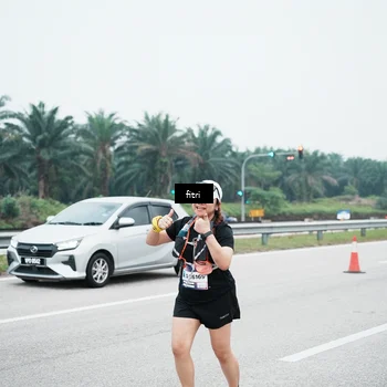 Runner Photo 7496050