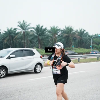 Runner Photo 7496051