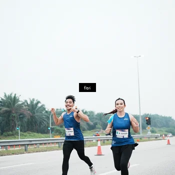 Runner Photo 7496057