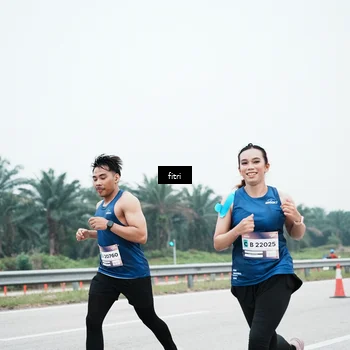 Runner Photo 7496060