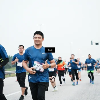 Runner Photo 7496072