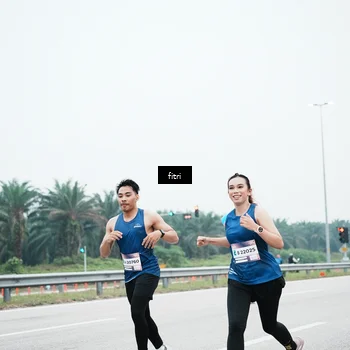 Runner Photo 7496077