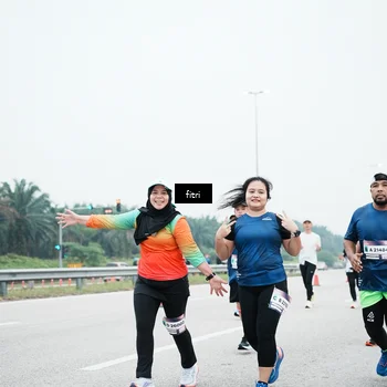 Runner Photo 7496078