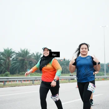 Runner Photo 7496087