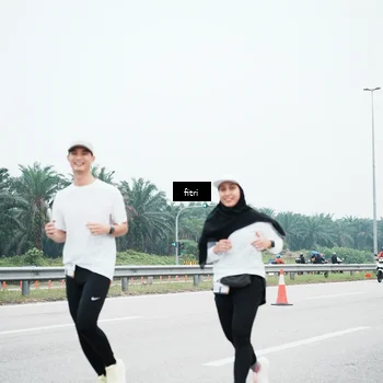 Runner Photo 7496090