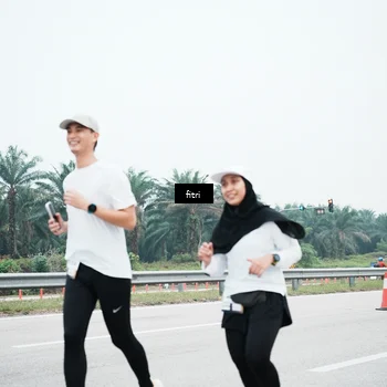 Runner Photo 7496095