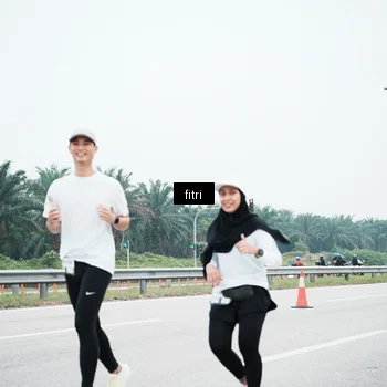 Runner Photo 7496096