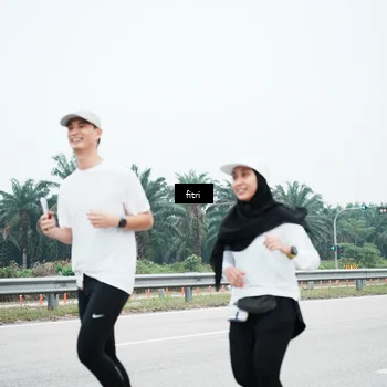 Runner Photo 7496099