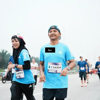 Runner Photo 7496101