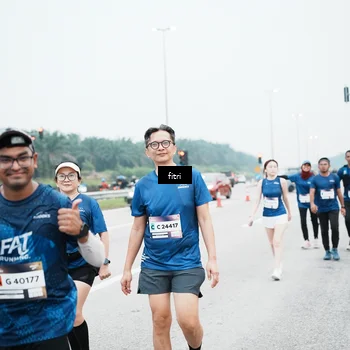 Runner Photo 7496117