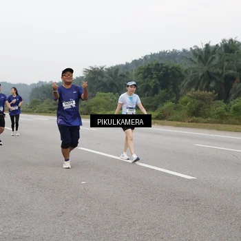 Runner Photo 7496121