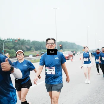 Runner Photo 7496123