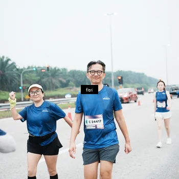 Runner Photo 7496131