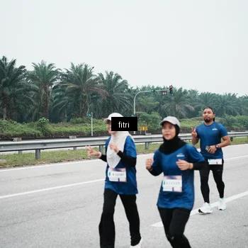 Runner Photo 7496152