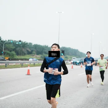 Runner Photo 7496171