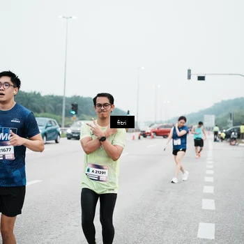 Runner Photo 7496178