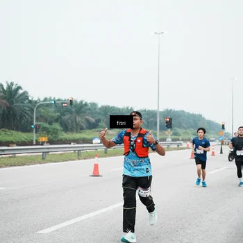 Runner Photo 7496187