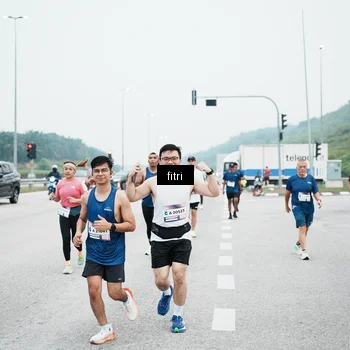 Runner Photo 7496215