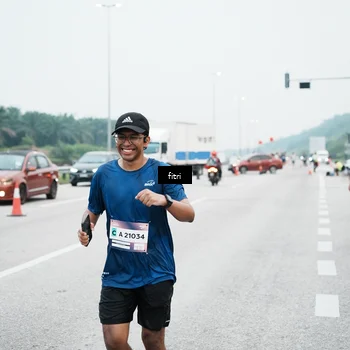 Runner Photo 7496233