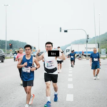 Runner Photo 7496236
