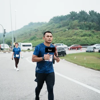 Runner Photo 7496246