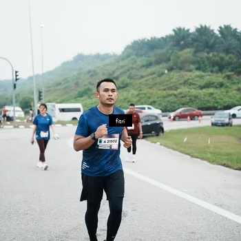 Runner Photo 7496253