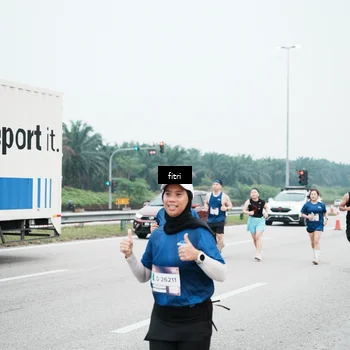 Runner Photo 7496260