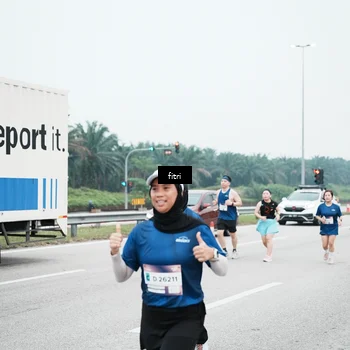 Runner Photo 7496266