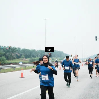 Runner Photo 7496267
