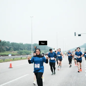Runner Photo 7496269