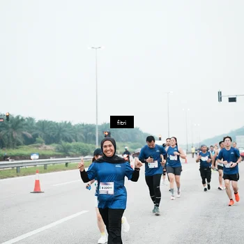 Runner Photo 7496272